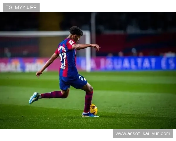 亚马尔一脚出球打穿防线