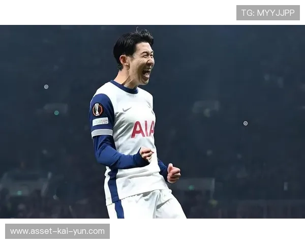 孙兴慜回撤接球后实现超快推进,热刺形成半场压制 孙兴慜回撤接球后实现超快推进,热刺形成半场压制