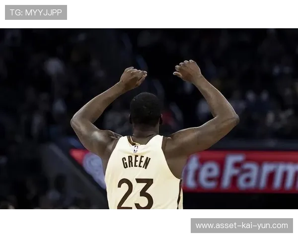 巴特勒借掩护稳稳命中，热火保持稳定输出