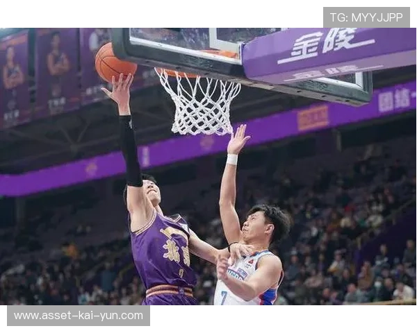 北京队突破上篮连发